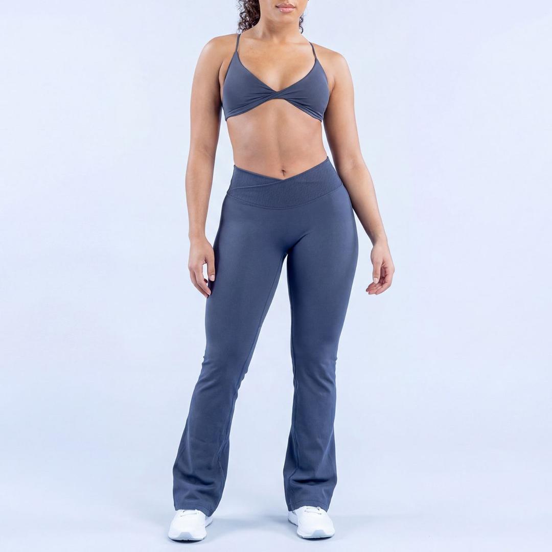 CONJUNTO ACAMPANADO DFY