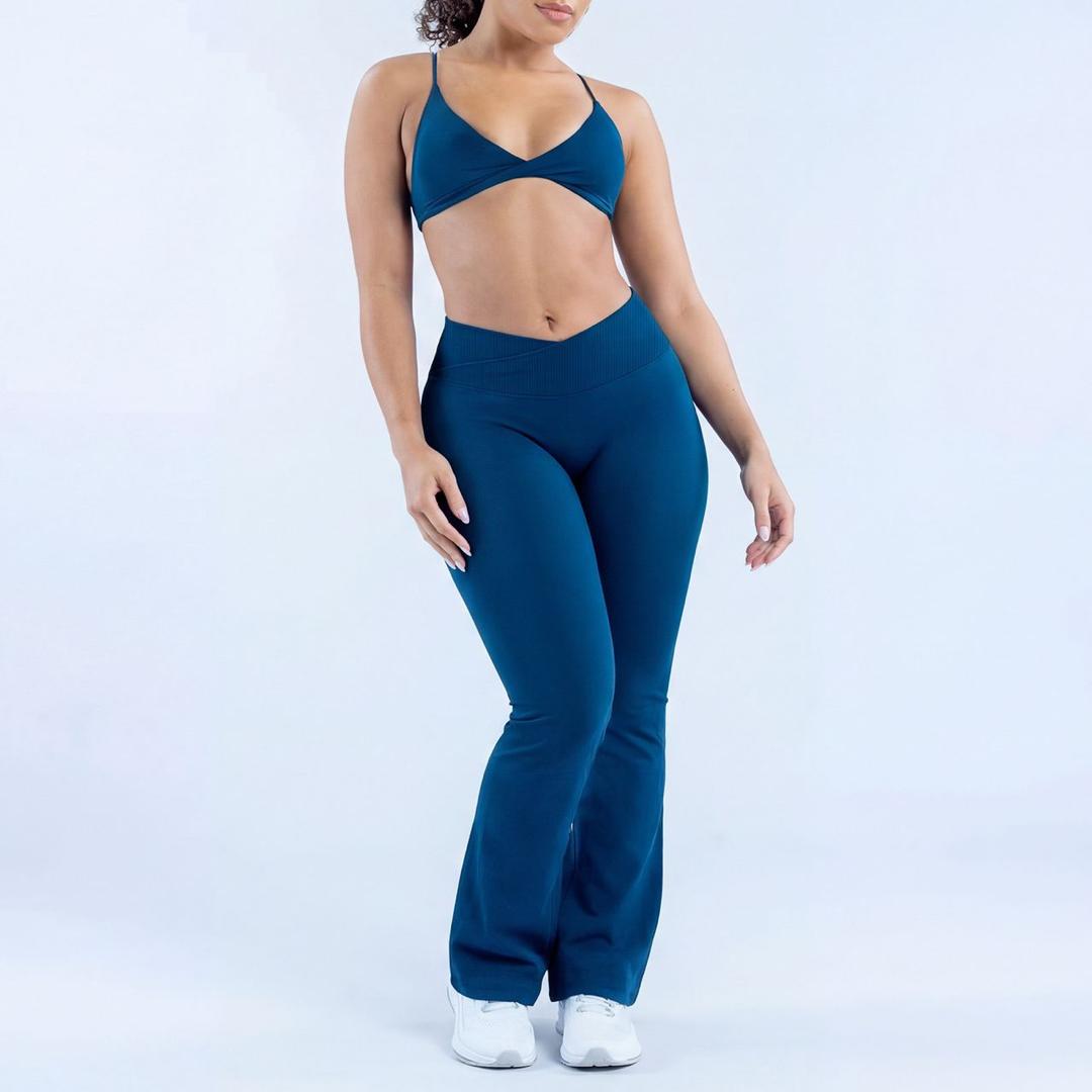 CONJUNTO ACAMPANADO DFY